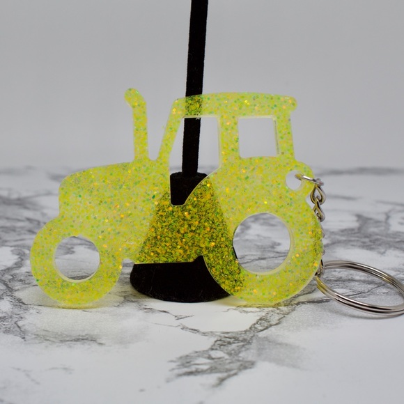 Tractor Keychain - Picture 5 of 5